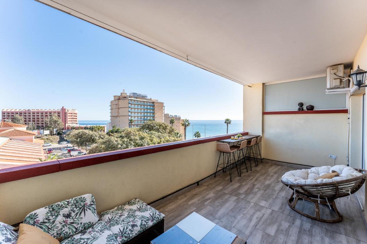 Appartamento Benalmadena Beachfront Retreat Big Balcony And City Sea Views Esterno foto